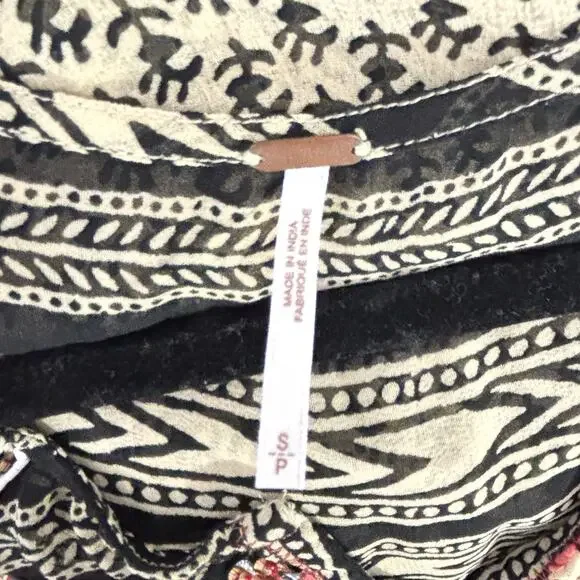 Free People Feather in the Wind Sheer Beaded Tunic Small | Boho Festival Blouse - Picture 6 of 6